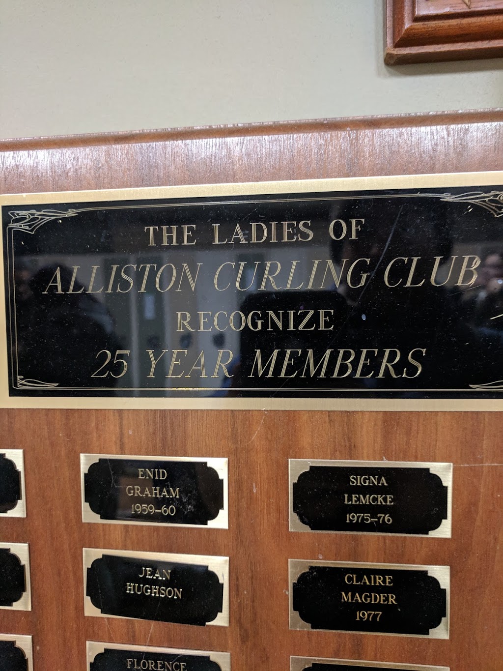 Alliston Curling Club | 52 Albert St W, Alliston, ON L9R 1H2, Canada | Phone: (705) 435-7731