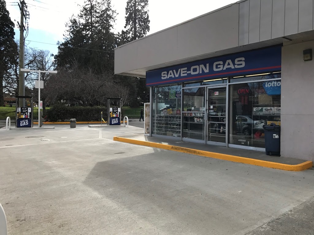 Save-On Gas | 308 Menzies St, Victoria, BC V8V 2G9, Canada | Phone: (250) 383-0832