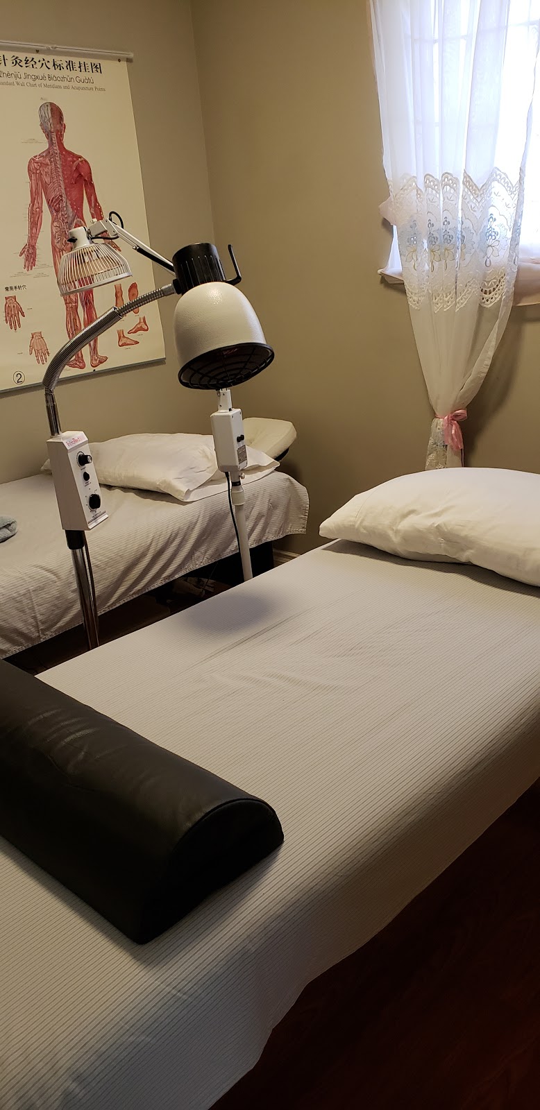 Lees Acupuncture + Herb Clinic | 6547 184 St, Surrey, BC V3S 1G5, Canada | Phone: (604) 441-6934