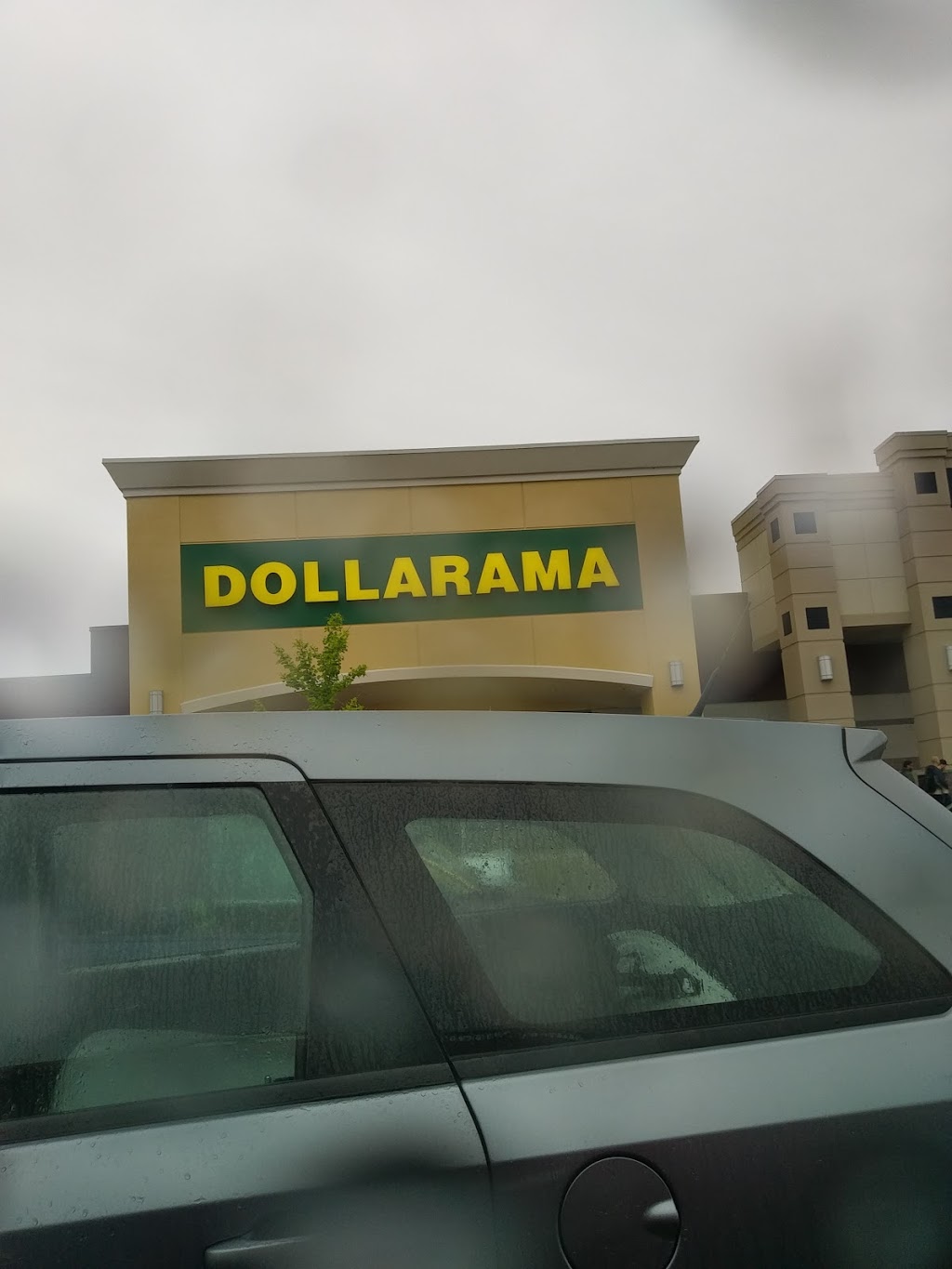 Dollarama | 55 Mountain Rd Blue Mountain Mall, Collingwood, ON L9Y 4M2, Canada | Phone: (705) 444-9543