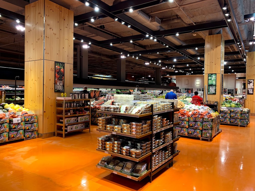 Loblaws | 845 Park Royal N #861, West Vancouver, BC V7T 1H9, Canada | Phone: (604) 922-1902