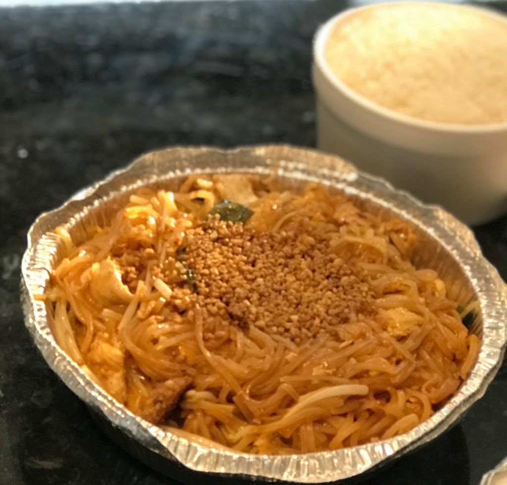 Pinn-To Thai Food Truck | 4100 Albion Rd, Gloucester, ON K1T 3W1, Canada | Phone: (613) 617-1881