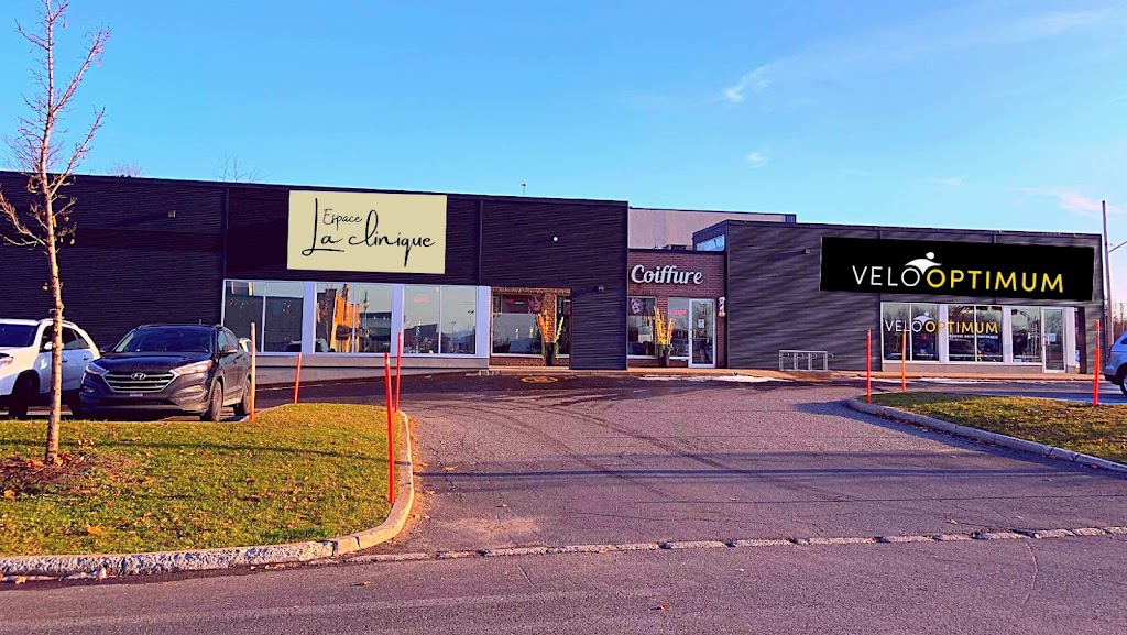 Espace La Clinique | 1896 Rte des Rivières, Lévis, QC G7A 1J2, Canada | Phone: (418) 561-8741