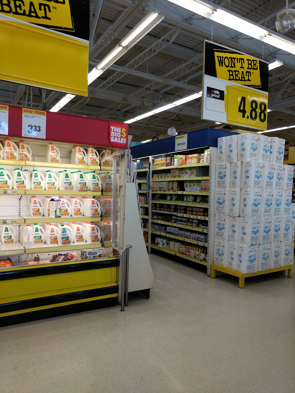 Dinos No Frills | 1811 Avenue Rd, North York, ON M5M 3Z3, Canada | Phone: (866) 987-6453