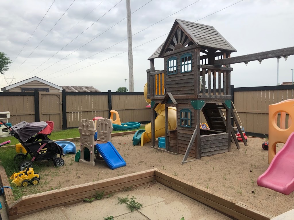 Lorelei Day Care | 10815 164 Ave NW, Edmonton, AB T5X 2B7, Canada | Phone: (780) 457-1000