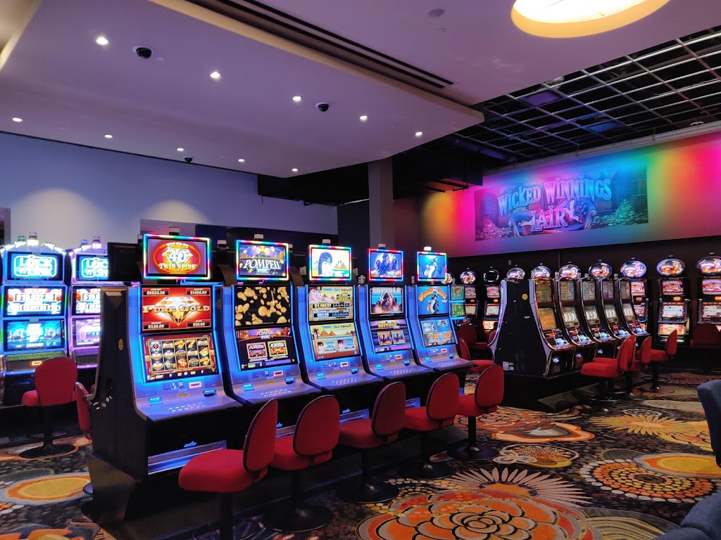 Cascades Casino | 20393 Fraser Hwy, Langley, BC V3A 7N2, Canada | Phone: (604) 530-2211