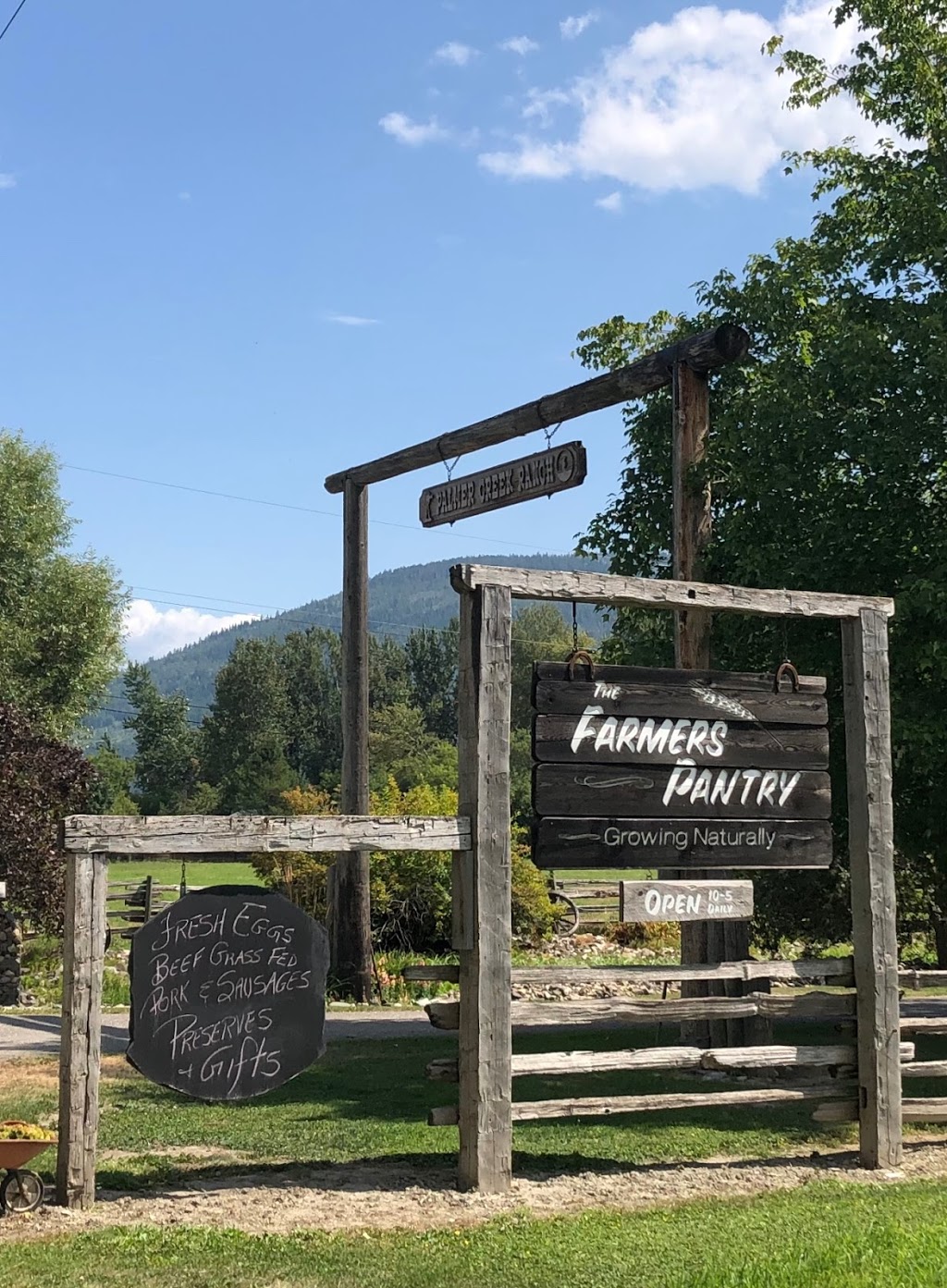 Farmers Pantry | 4170 10 Ave SW, Salmon Arm, BC V1E 3B5, Canada | Phone: (250) 804-5856