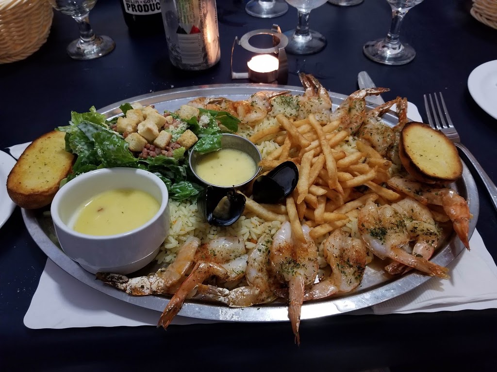 Restaurant Crevettes Plus | 101-848 Avenue Taniata, Saint-Jean-Chrysostome, QC G6Z 2T6, Canada | Phone: (418) 834-2309