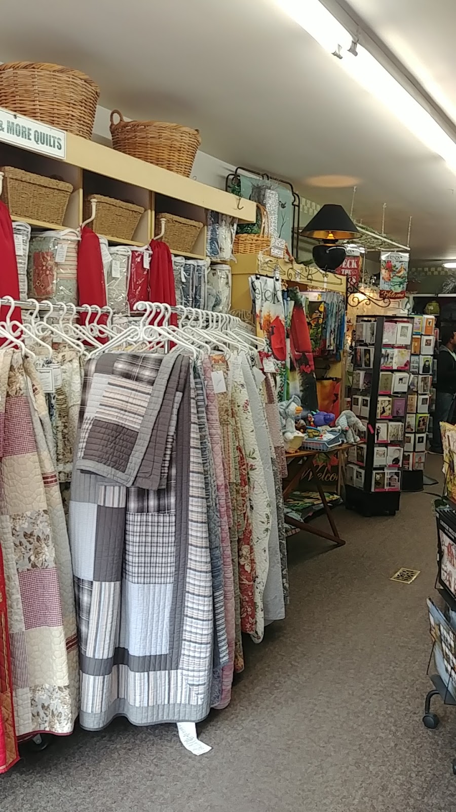 Etcetera Linens & Gifts | 761 King St E, Cambridge, ON N3H 3N8, Canada | Phone: (519) 653-5332