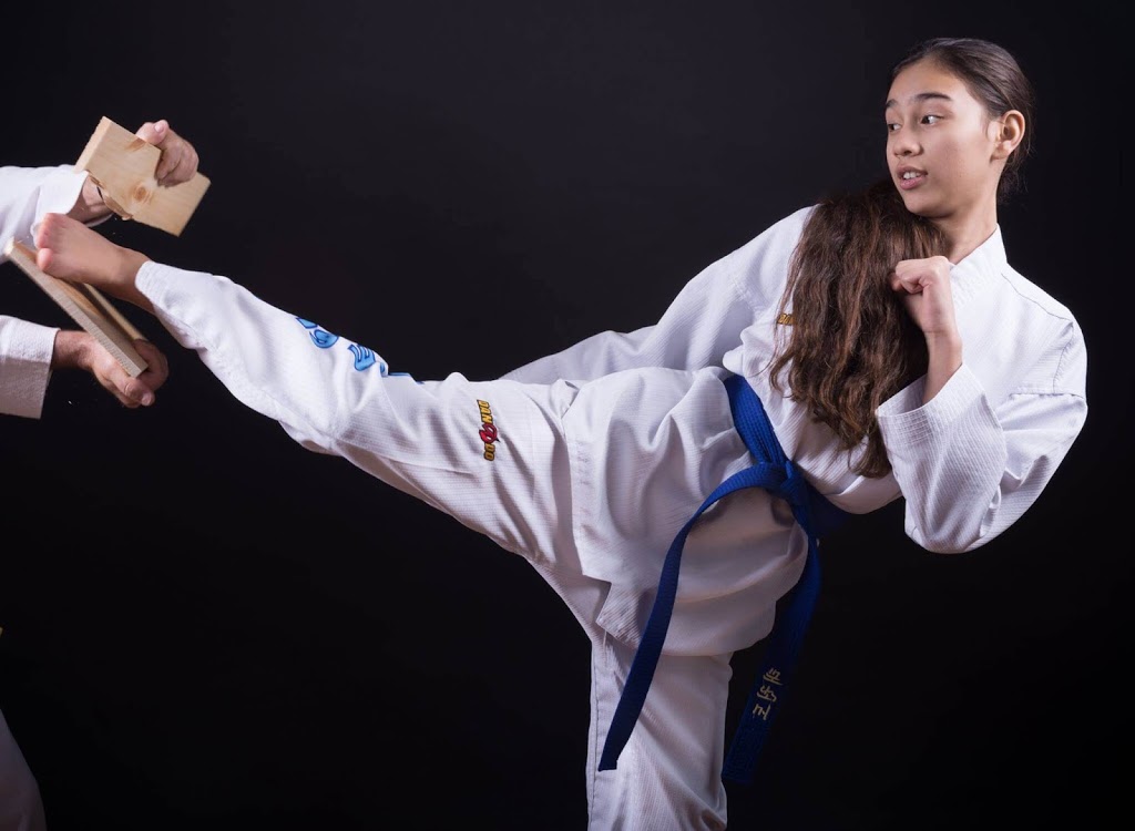 Club Taekwondo De Varennes | 104 Boulevard de la Marine, Varennes, QC J3X 2B1, Canada | Phone: (514) 576-4322