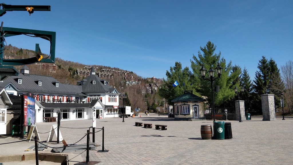 Quartier Tremblant – Camp de base | 161 Chemin du Curé Deslauriers, Mont-Tremblant, QC J8E 1C9, Canada | Phone: (819) 681-5881