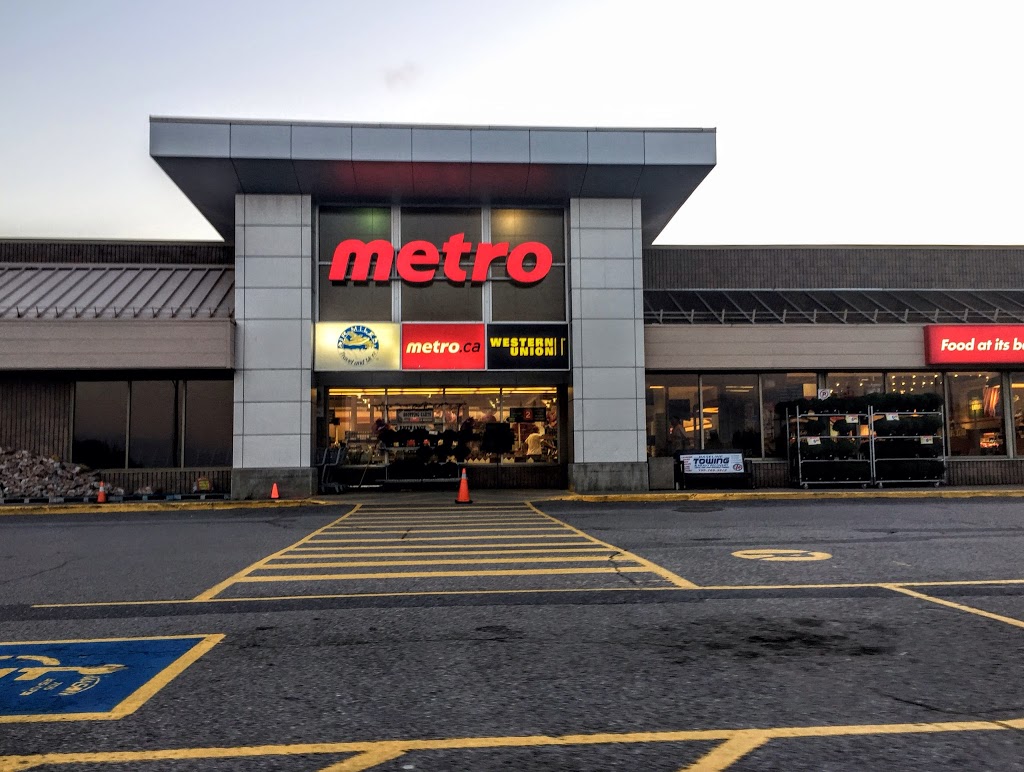 Metro | 70 King William St, Huntsville, ON P1H 2A4, Canada | Phone: (705) 789-9619