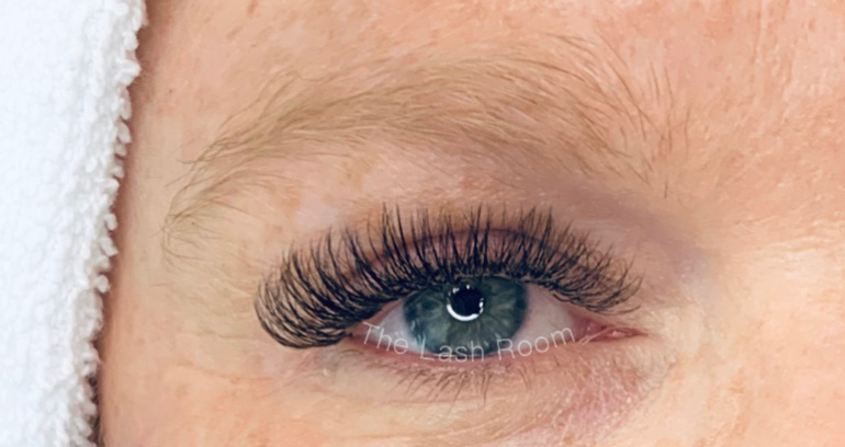 The Lash Room Calgary | Walden Southeast, Calgary, AB T2X 2H5, Canada | Phone: (403) 827-7101