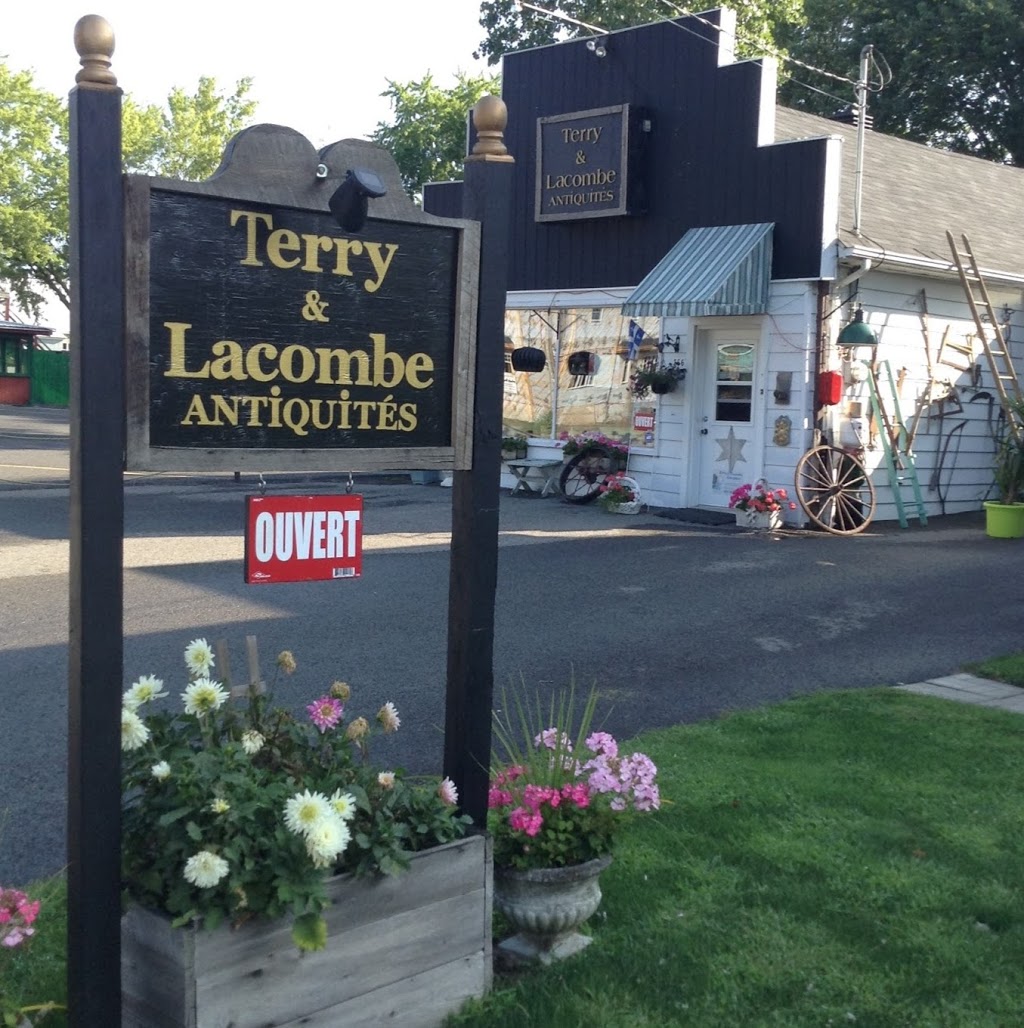 Terry et Lacombe Antiquités | 266 Chemin des Patriotes, Saint-Mathias-sur-Richelieu, QC J3L 6A3, Canada | Phone: (450) 403-0904