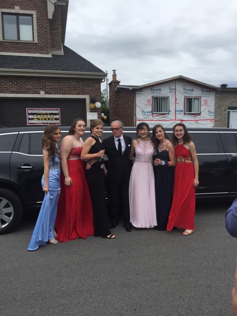 Federal Limousine Ottawa & Party bus | 1749 Winter Rose Ln, Ottawa, ON K1C 7A3, Canada | Phone: (613) 415-1685