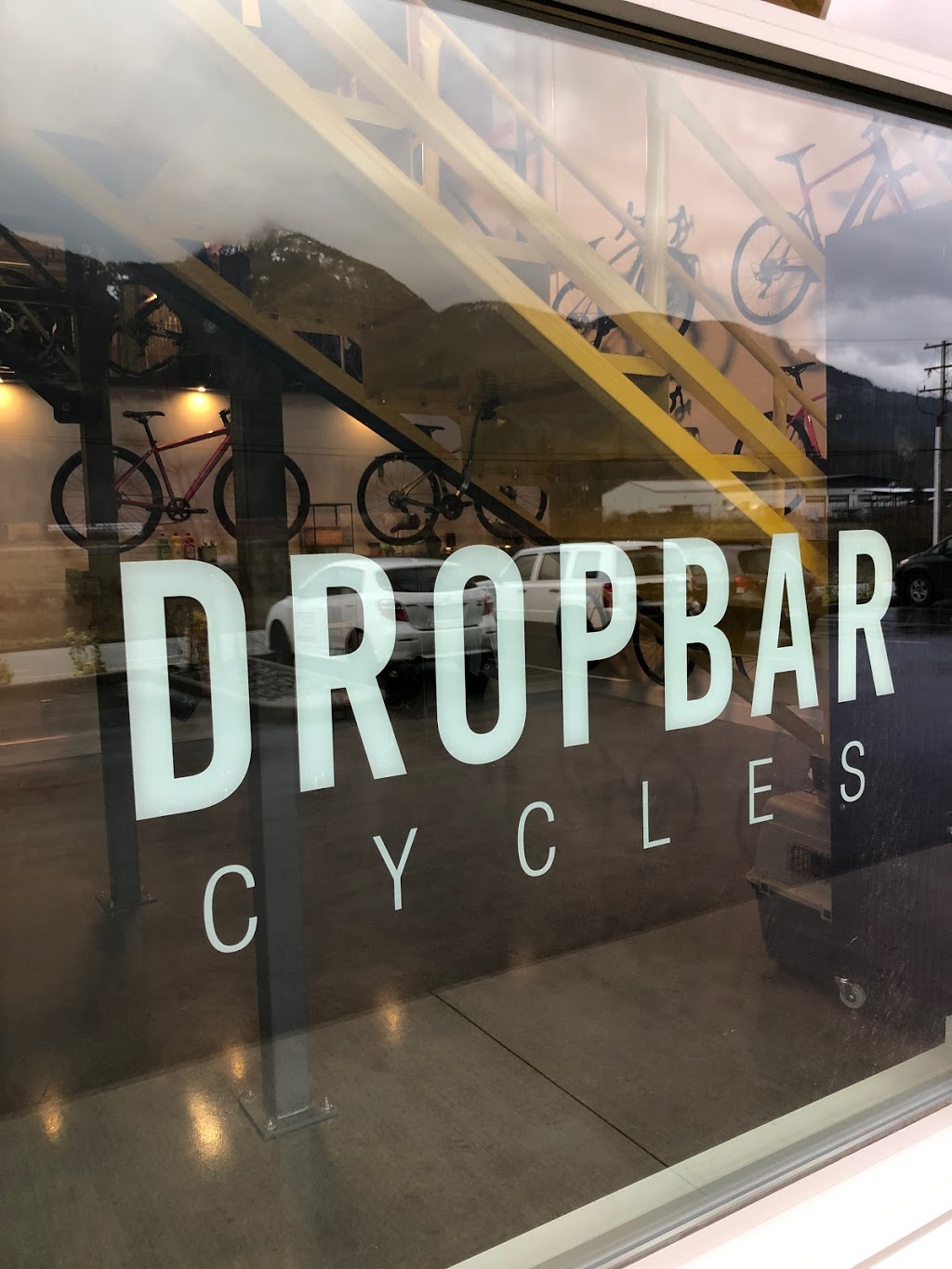 drop bar cycles | 38936 Queens Way #5, Squamish, BC V8B 0V2, Canada | Phone: (604) 390-1986