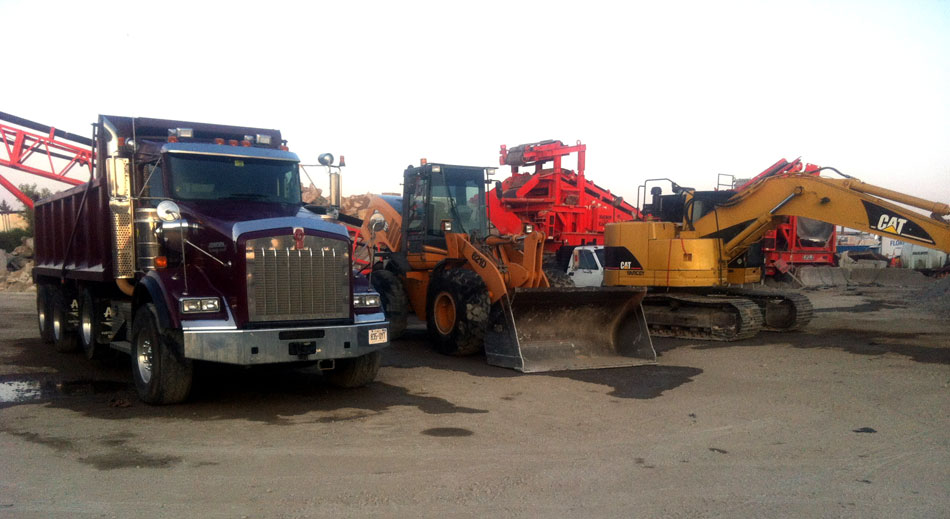 Roadside Paving Ltd | 125 Toryork Dr, North York, ON M9L 1X9, Canada | Phone: (416) 740-3876