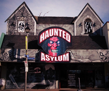 Haunted Asylum | 5930 Victoria Ave, Niagara Falls, ON L2G 3L7, Canada | Phone: (905) 357-7656