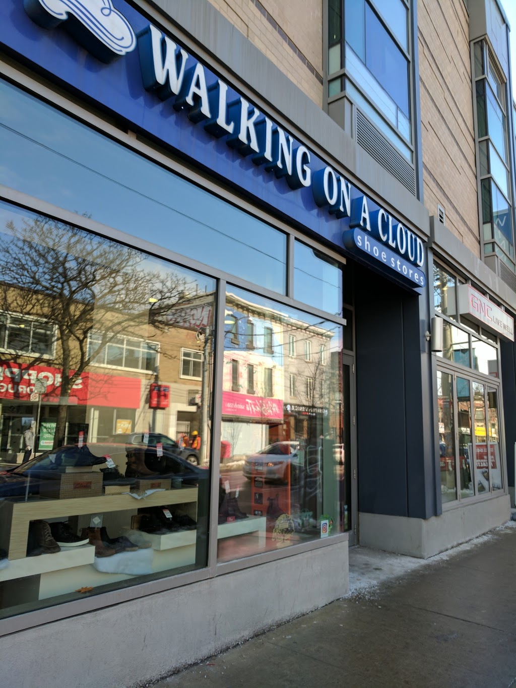 Walking On A Cloud | 593 Queen St W #2, Toronto, ON M5V 2B7, Canada | Phone: (416) 901-3848