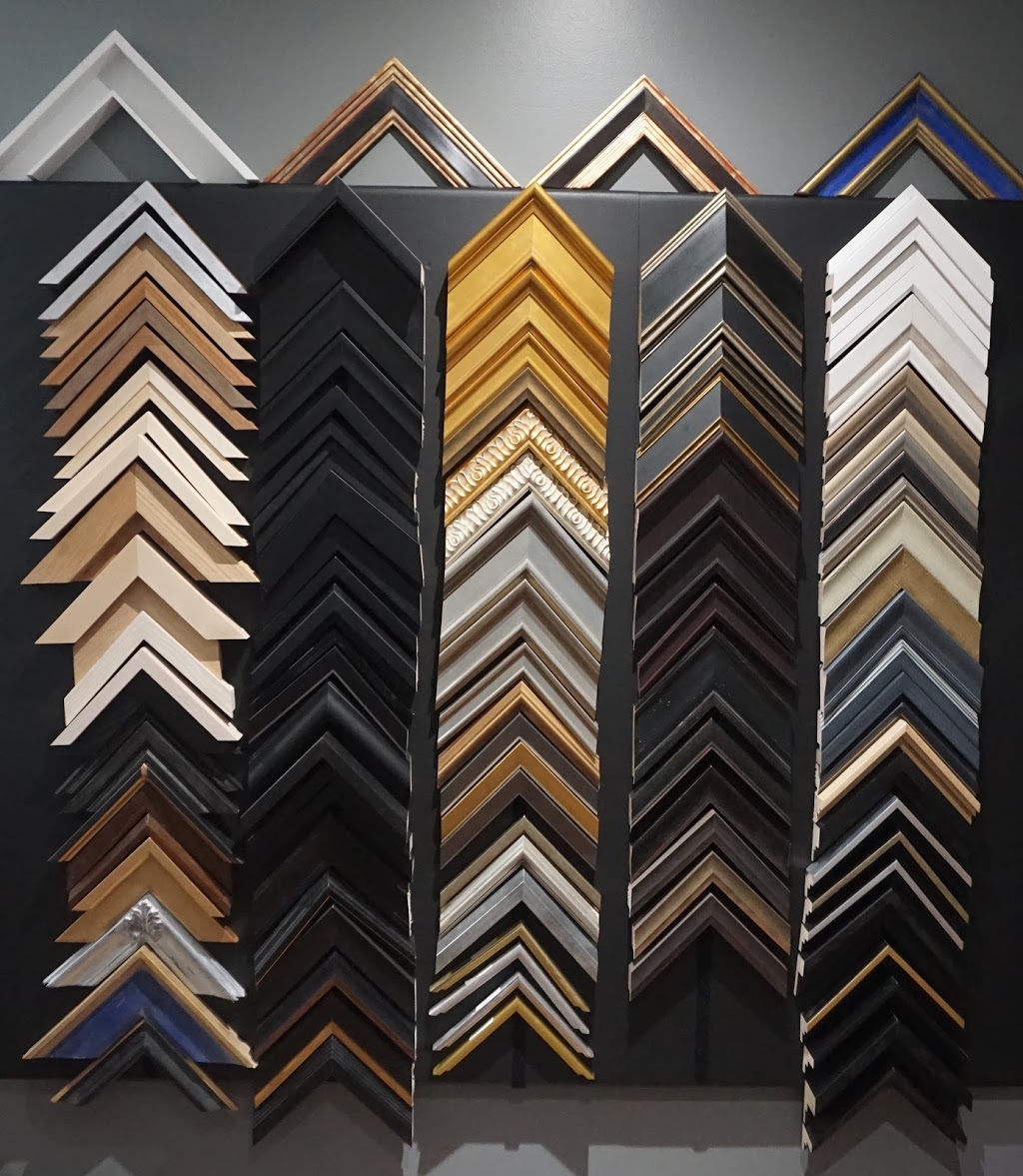 Gesso & Bole Picture Framing | 414 Vendevale Ave, Stittsville, ON K2S 0M6, Canada | Phone: (613) 324-9839