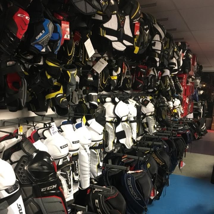 Côme Gauthier Sports Enr | 3000 Boulevard Fréchette, Chambly, QC J3L 6Z6, Canada | Phone: (450) 447-3999