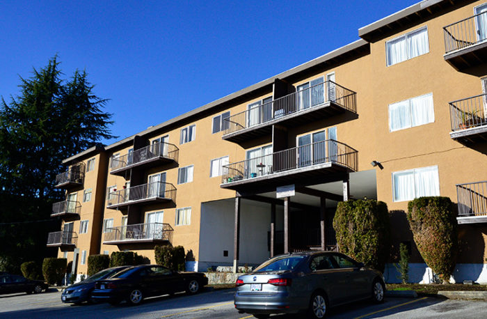 Centenial Manor | 5336 Hastings St, Burnaby, BC V5B 1R1, Canada | Phone: (604) 782-0745