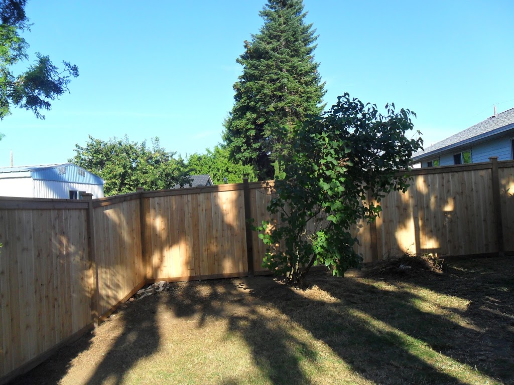 Arrowsmith Fence Co | 5602 Norasea Rd, Nanaimo, BC V9V 1G4, Canada | Phone: (250) 756-2333