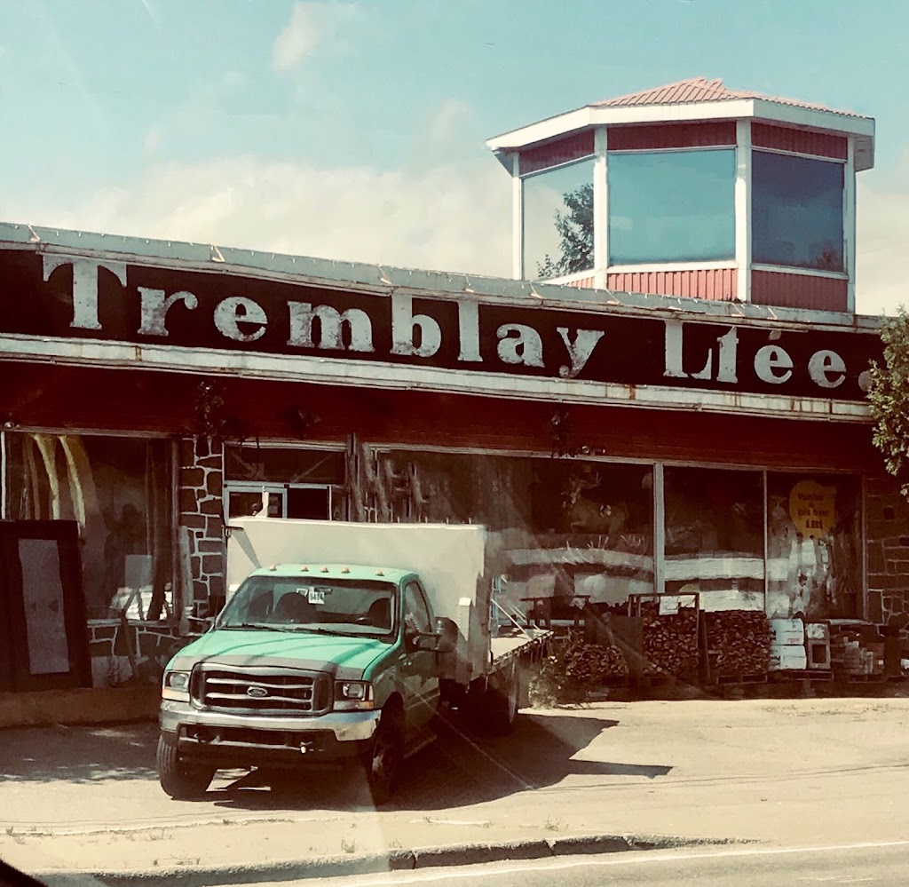 Compagnie Tremblay Ltee | 941 Boulevard Mgr de Laval, Baie-Saint-Paul, QC G3Z 2W1, Canada | Phone: (418) 435-2310