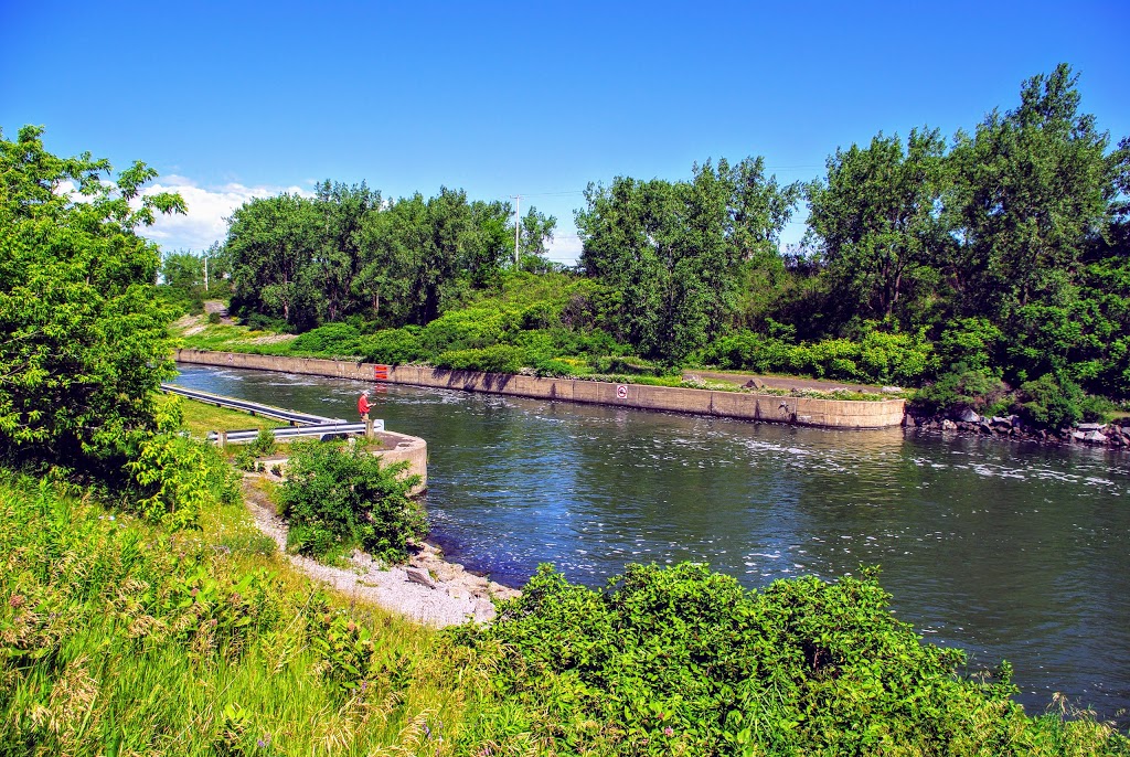 Belvedère the Recre-O-Parc | Le Fleuve, Montréal, QC J5C, Canada | Phone: (450) 635-3011