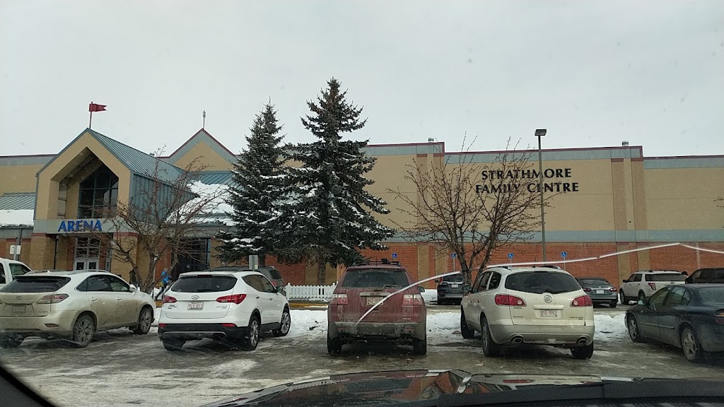 Strathmore Family Centre Arena | 160 Brent Blvd, Strathmore, AB T1P 1E9, Canada | Phone: (403) 934-4772