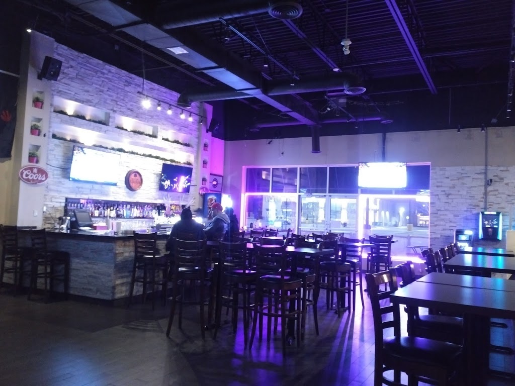 The Spot Bar and Lounge | 9980 Airport Rd, Brampton, ON L6S 0C5, Canada | Phone: (905) 799-3010