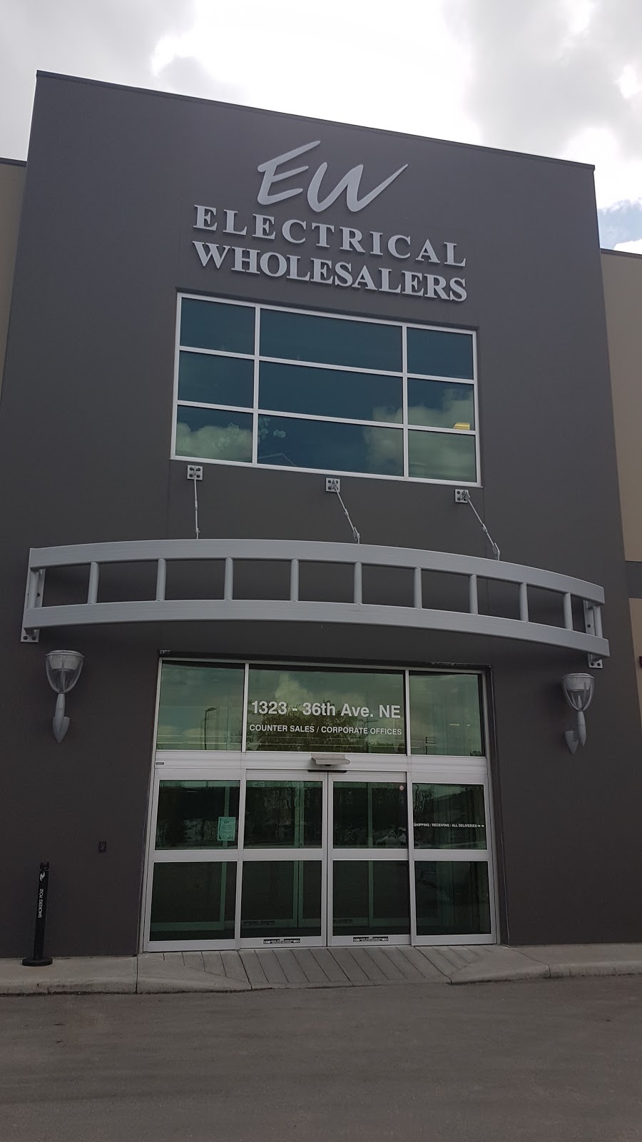 Electrical Wholesalers (Calgary) Ltd | 1323 36 Ave NE, Calgary, AB T2E 6T6, Canada | Phone: (403) 250-7060