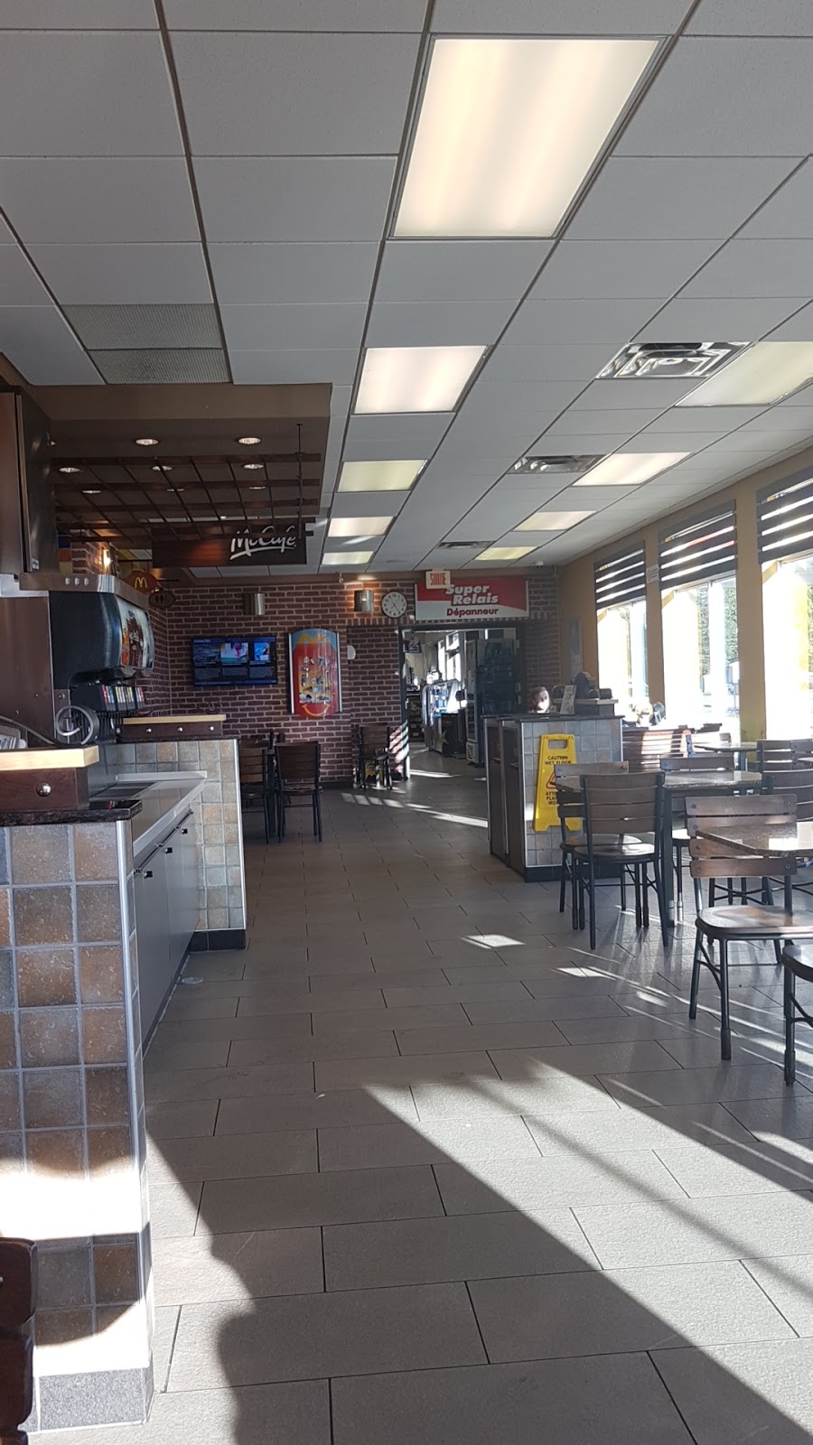 McDonalds | 5015 Boulevard Industriel, Sherbrooke, QC J1R 0P4, Canada | Phone: (819) 346-0500