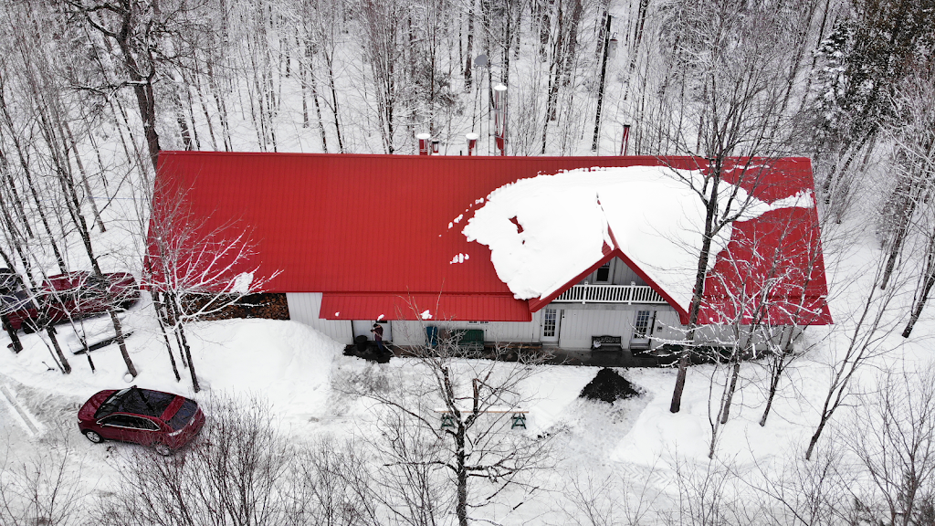 Cabane à Sucre Chez Athanas | 1495 Rang Saint Étienne N, Sainte-Marie, QC G6E 3A7, Canada | Phone: (418) 387-7880