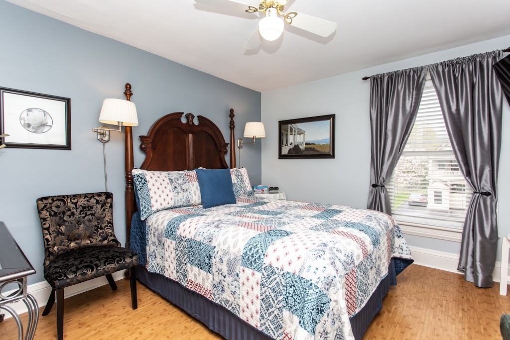 Ambiance By The Falls Bed and Breakfast | 4467 John St, Niagara Falls, ON L2E 1A4, Canada | Phone: (289) 932-1296