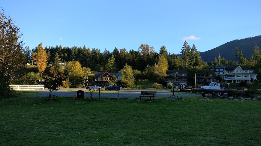 Cowichan Lake Marina | 415 Point Ideal Dr, Lake Cowichan, BC V0R 2G0, Canada | Phone: (250) 749-3530