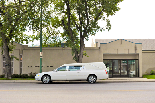 Lee Funeral Home and Crematorium | 3101 Dewdney Ave, Regina, SK S4T 0Y5, Canada | Phone: (306) 757-8645