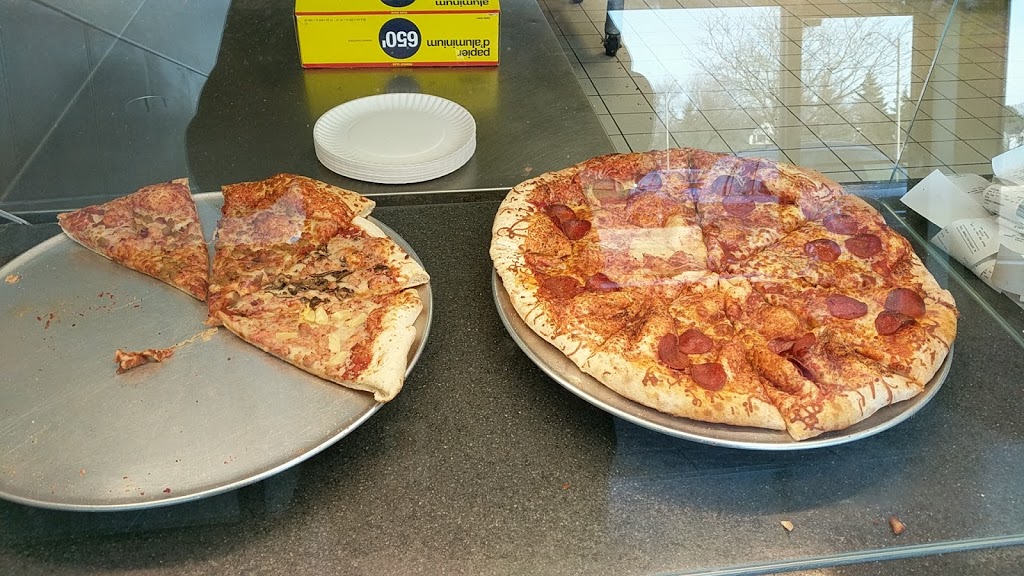 City Pizza | 851 Fischer-Hallman Rd, Kitchener, ON N2M 5N8, Canada | Phone: (519) 749-8555