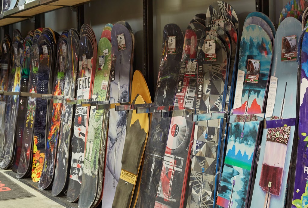 The Source Snowboards and Skateboards | The Boulevard Shopping Centre, 16061 Macleod Trail SE, Calgary, AB T2Y 3S5, Canada | Phone: (403) 201-4521