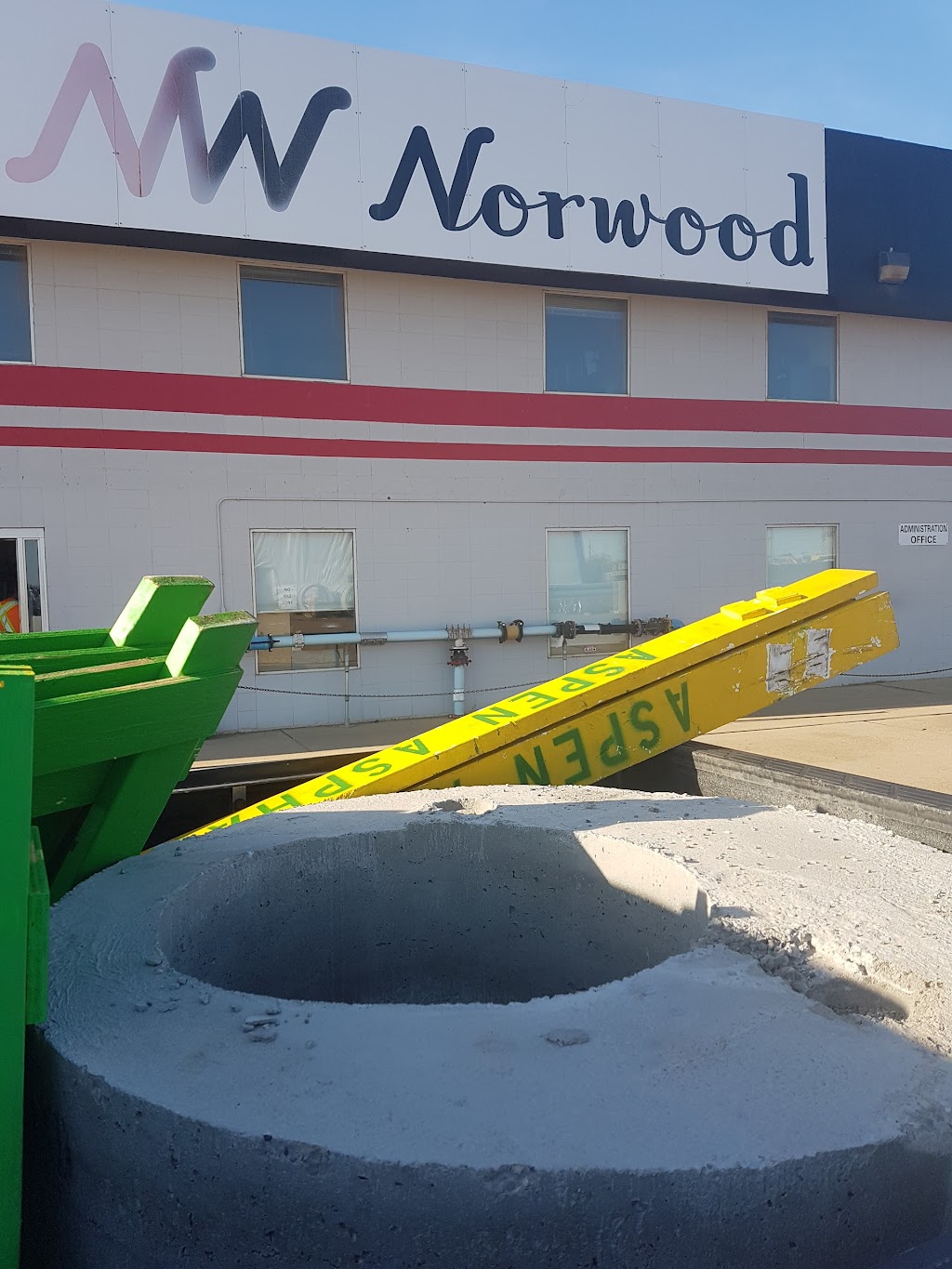 Norwood Waterworks Edmonton | 9439 34 St NW, Edmonton, AB T6B 2X6, Canada | Phone: (780) 488-7788