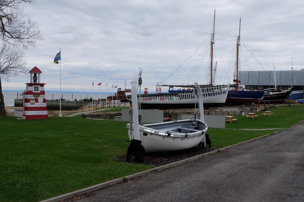 Musée maritime de Charlevoix | 305 Rue de lÉglise, Saint-Joseph-de-la-Rive, QC G0A 3Y0, Canada | Phone: (418) 635-1131