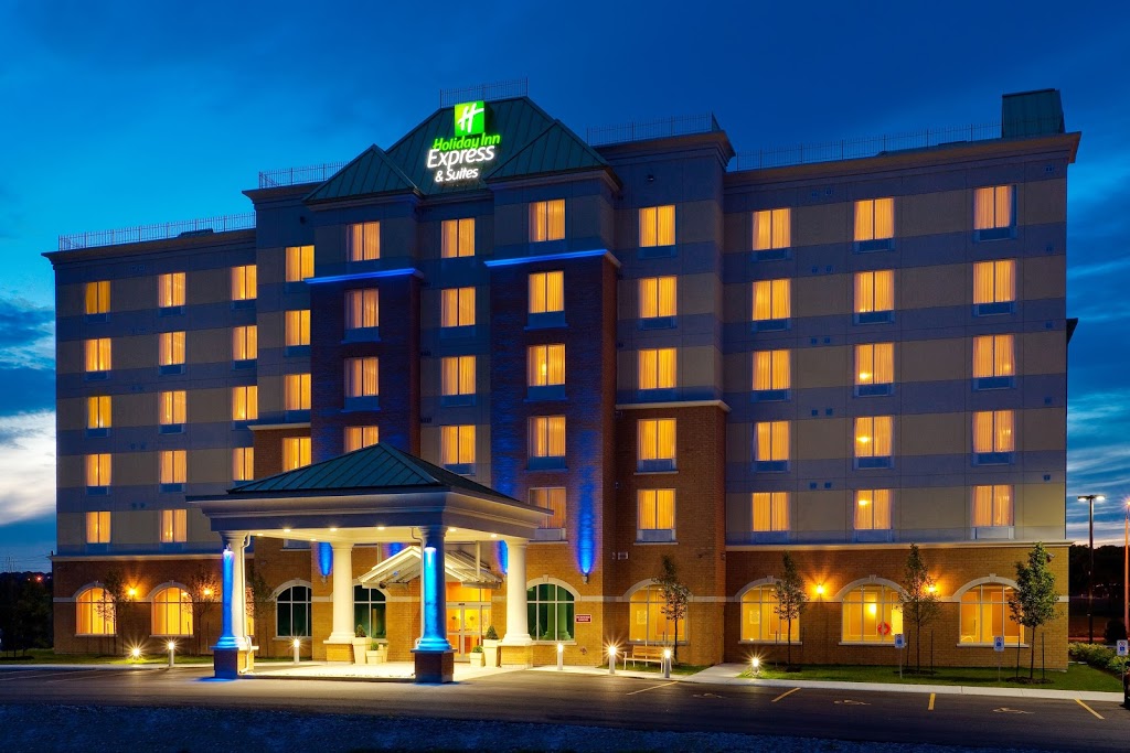 Holiday Inn Express & Suites Clarington - Bowmanville | 37 Spicer Square, Bowmanville, ON L1C 5M2, Canada | Phone: (905) 697-8089