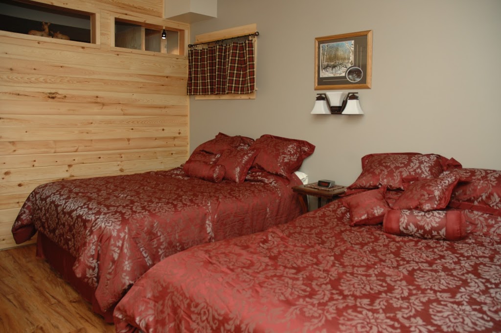 Stone Ridge Chalet B&B - 4 Room Suite | 20247 ON-35, Dorset, ON P0A 1E0, Canada | Phone: (705) 766-0657