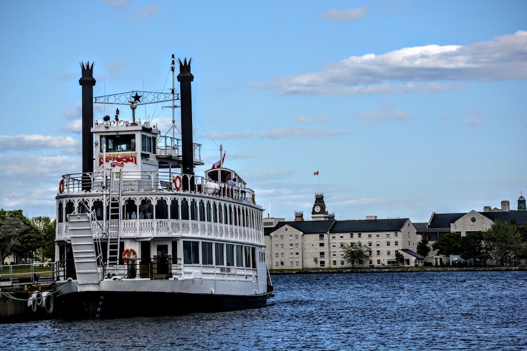 Kingston Trolley Tours | 1 Brock St, Kingston, ON K7L 1R7, Canada | Phone: (800) 848-0011