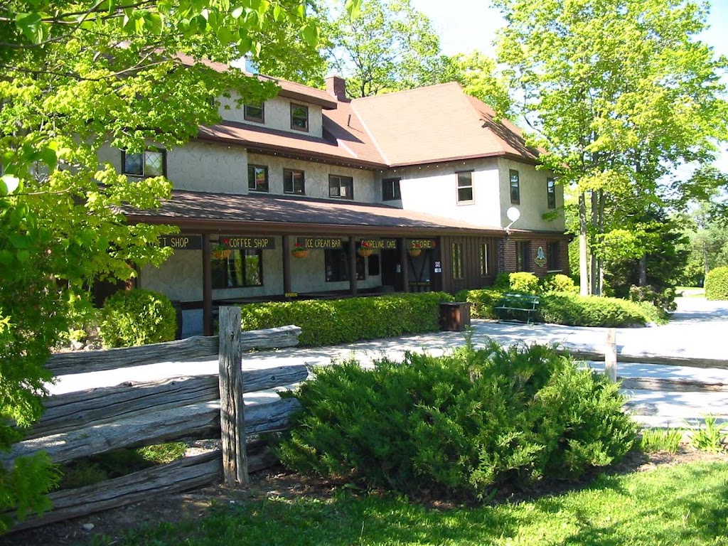 Summer House Park | 197 Miller Lake Shore Rd, Miller Lake, ON N0H 1Z0, Canada | Phone: (519) 795-7712