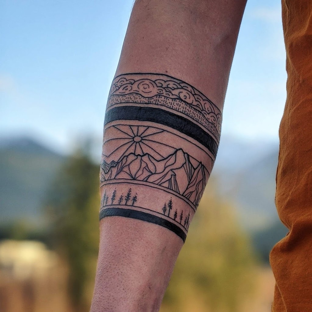 Inkarnate Tattoo | 38132 Guilford Dr, Squamish, BC V8B 0X4, Canada | Phone: (604) 782-3171