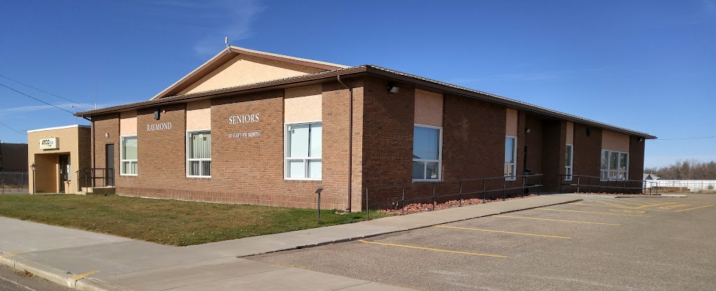 Raymond & District Seniors Club | 55E 100 N, Raymond, AB T0K 2S0, Canada | Phone: (403) 752-4744