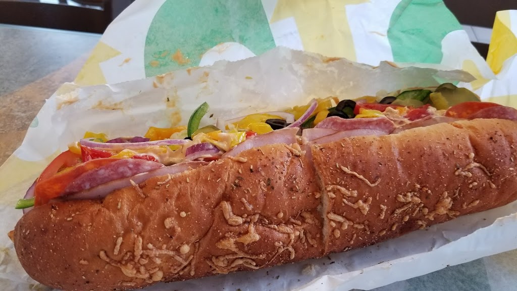 Subway | 6355 Rue Sherbrooke E, Montréal, QC H1N 1C4, Canada | Phone: (514) 254-7811