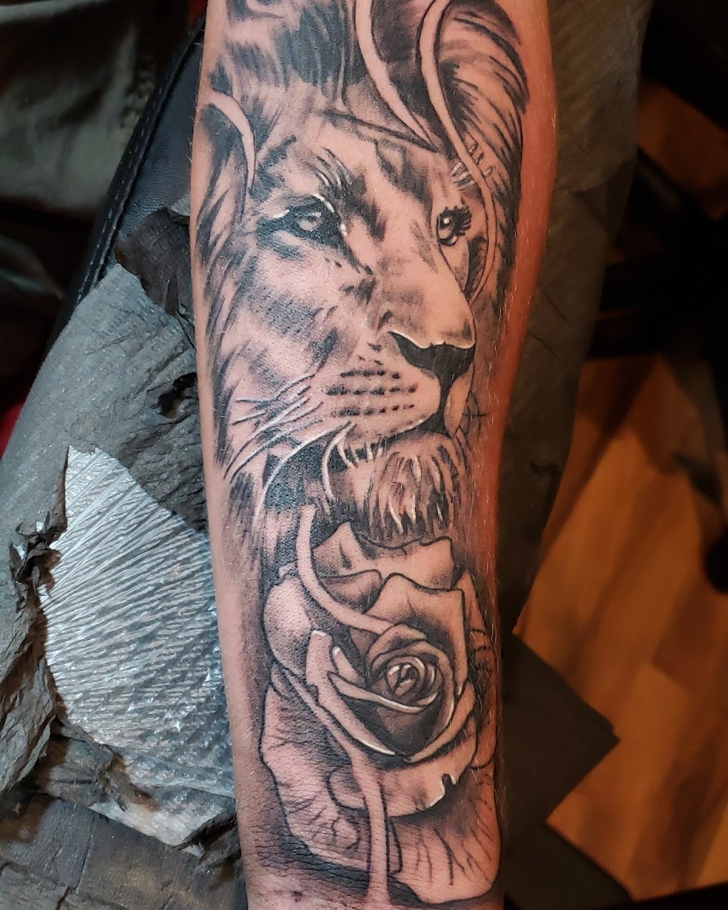 Chic Tattoo inc. | 415 Rue Bourgeois, Dolbeau-Mistassini, QC G8L 2Y4, Canada | Phone: (418) 218-1397