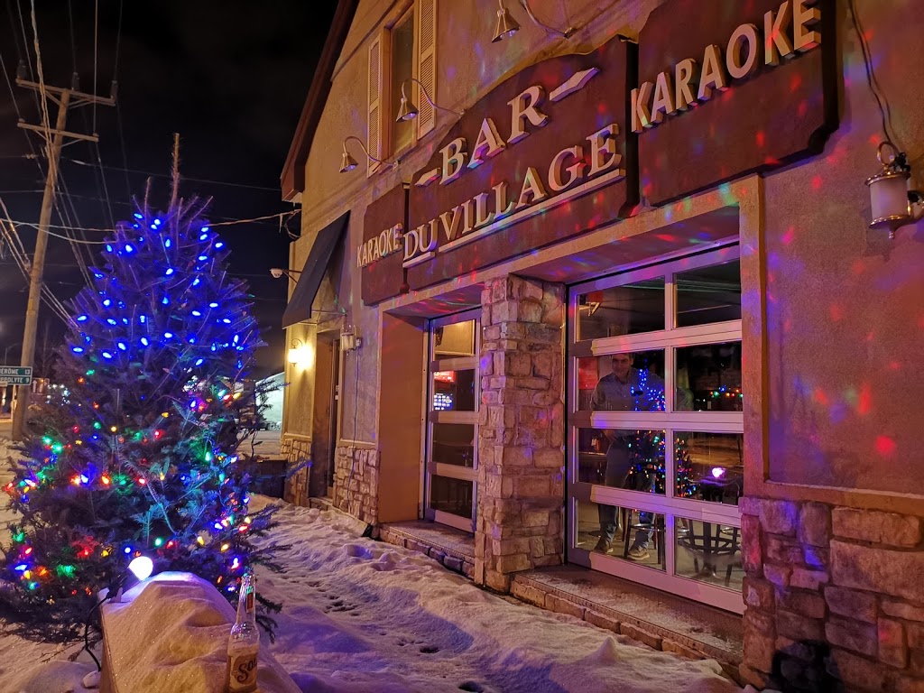 Bar Du Village | 3034 Boulevard du Curé-Labelle, Prévost, QC J0R 1T0, Canada | Phone: (450) 224-7486